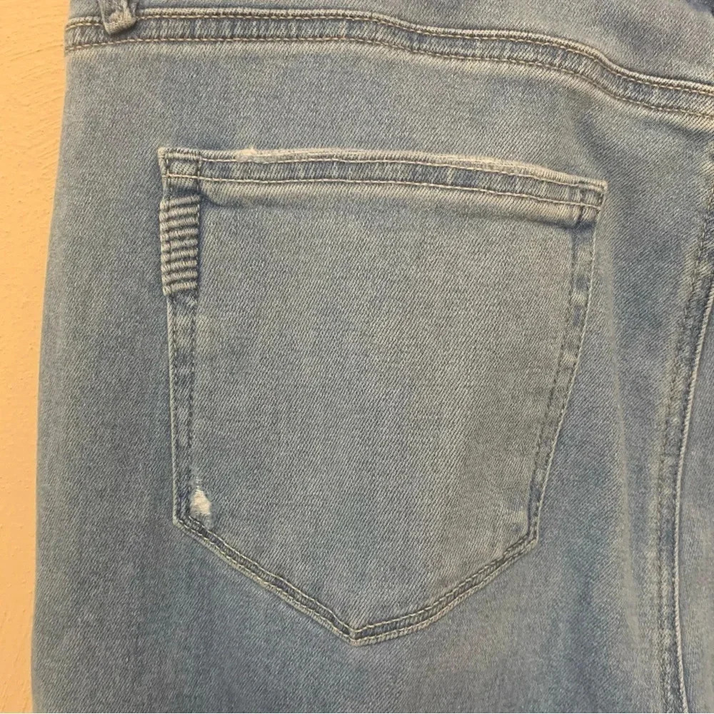 Paige Genevieve Jeans - Picture 9 of 16